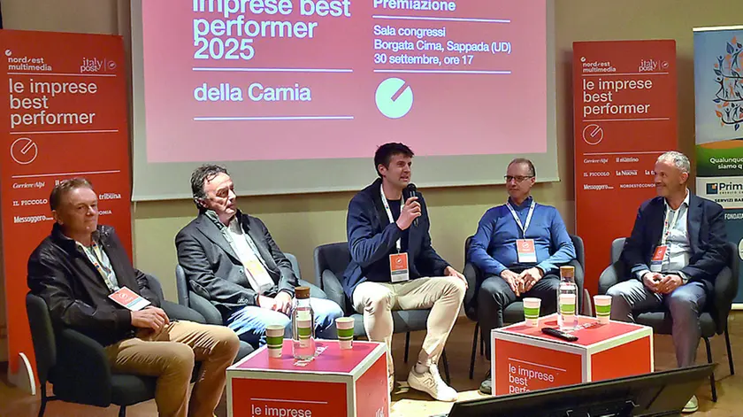 Alberto Graz, socio di Ambient’Arredo, Ivan Straulino, ad di Straulino, Alan Gortani, titolare di Molinari Salumi, Maurizio Cambò, titolare dell’hotel Davòst, Gabriele Englaro, ad di Moquettes Alto But