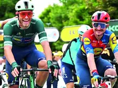 Jonathan Milan in maglia verde al Giro d'Italia: il bujese oggi compie 25 anni