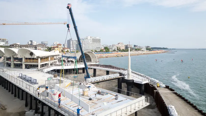 Procedono i lavori a Lignano