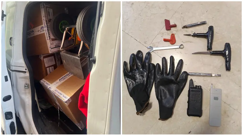 Alcuni dei pacchi rubati dai finti corrieri e gli attrezzi sequestrati dalla Squadra mobile di Padova