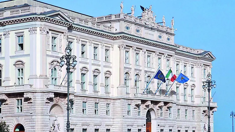 Il Palazzo sede della Regione autonoma Friuli Venezia Giulia in piazza Unità d'Italia a Trieste