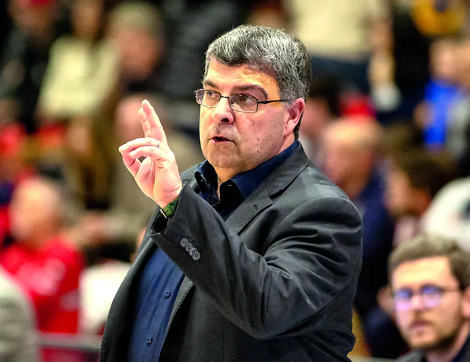 Coach Alessandro Ramagli