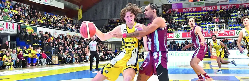 Udom, gran partita per lui, contro Francesco Ferrari