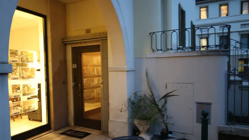 La Global Group quando aveva sede in via municipio