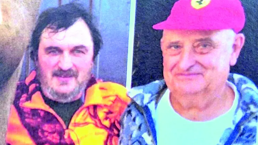 La vittima Paolo De Luca con, a destra, l’amico Cesare Pellegrini