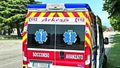 I feriti sono stati trasportati al Pronto soccorso in ambulanza