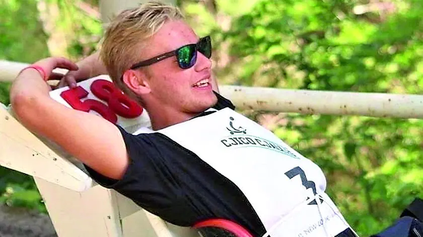 Il sorriso di Andrea Misson, il giovane carnico deceduto in ospedale a Trieste