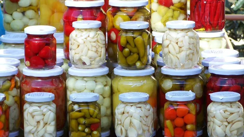 Il botulino si trovava nelle melanzane sott'olio (foto generica)