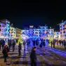 Piazza San Giacomo vestita a festa (Foto petrussi)