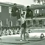 Alla cerimonia del giuramento Tosoratti sollevò due commilitoni (di 75 chili ciascuno) appesi a una sbarra