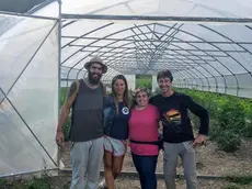 Nicola Tassotto, il primo da destra, con lo staff di Green Ladybug