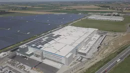L'immenso hub Amazon a Castelguglielmo, nel Rodigino