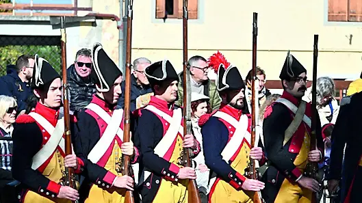 Soldati in marcia durante la rievocazione a Campoformido ©Foto Petrussi