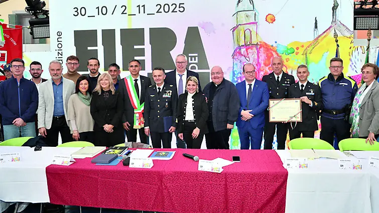 La cerimonia di conferimento della cittadinanza onoraria di Rivignano Teor al 2° Stormo foto petrussi