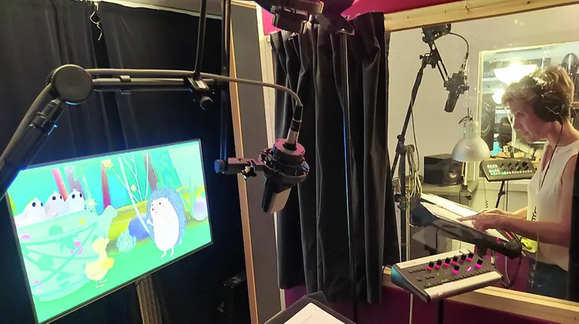 Un momento del doppiaggio in lingua friulana