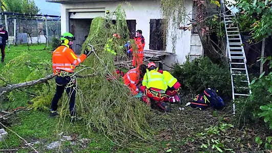 La sede di Barcis della Magnifica comunità montana delle Dolomiti friulane, Cavallo e Cansiglio