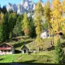 Il rifugio Giaf con la chiesetta, il parco giochi e le strutture che saranno date in gestione