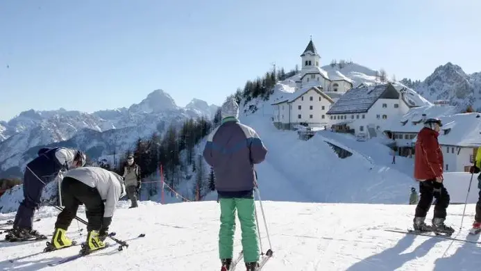 Per il secondo anno consecutivo niente aumenti sugli skipass in Friuli Venezia Giulia