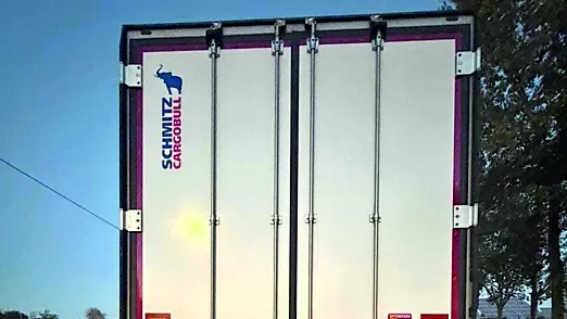 Il camion frigo che è stato fermato a Coseano