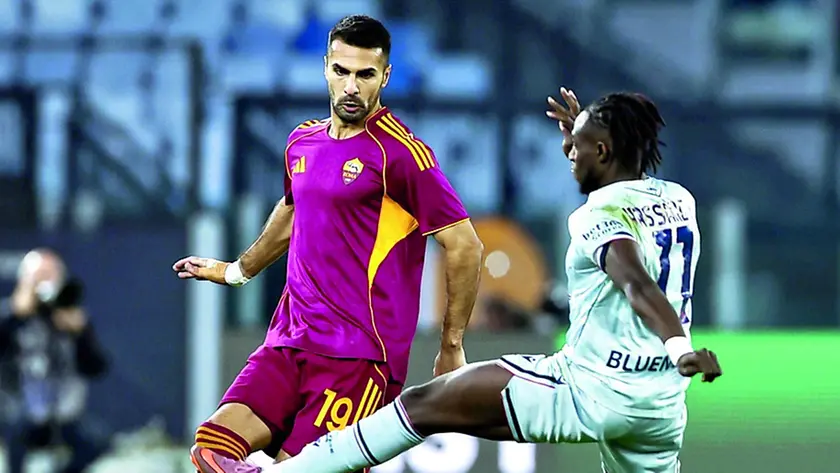 Hassane Kamara in chiusura su Celik all’Olimpico