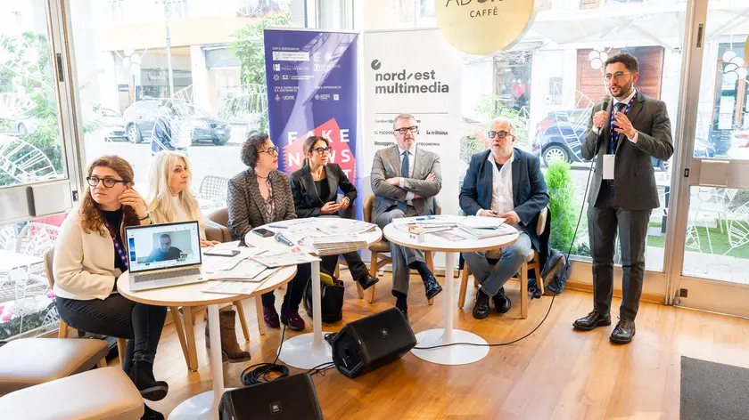 I giornalisti e Gabriele Franco /foto petrussi