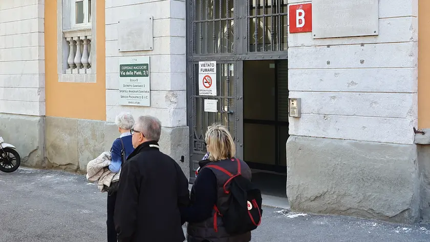 La sede del servizio psichiatrico in via della Pietà a Trieste (Lasorte)