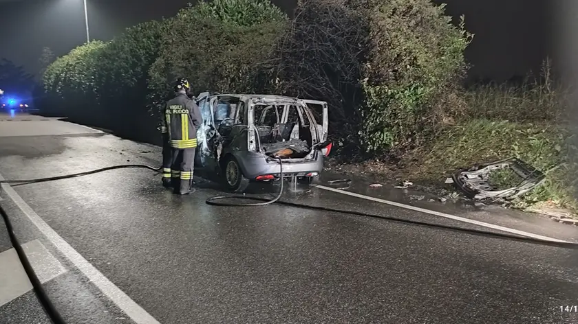 L'intervento dei vigili del fuoco a Udine