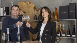 I fratelli Enrico ed Elena Moschetta, titolari della cantina BiancaVigna di Ogliano, in Comune di Conegliano