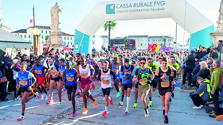La partenza da piazza Grande a Palmanova ©Foto Petrussi