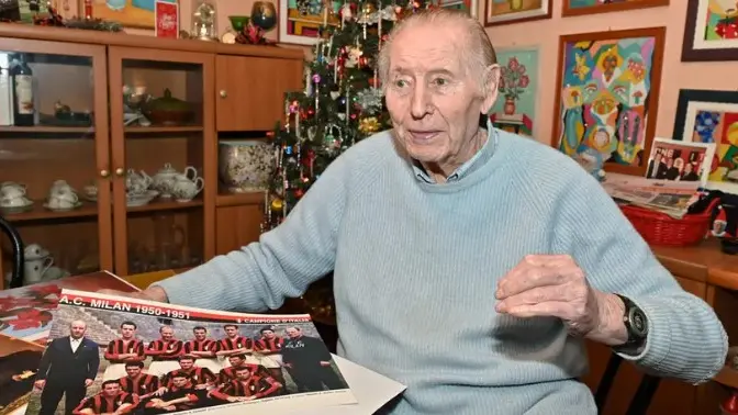 Lorenzo Buffon nella sua casa di Latisana