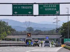 Il cavalcavia del nodo di Villesse che sarà oggetto di demolizione e successiva ricostruzione nei prossimi anni