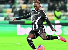 Zemura prenderà il posto dell’infortunato Kamara sulla fascia sinistra (foto Petrussi)