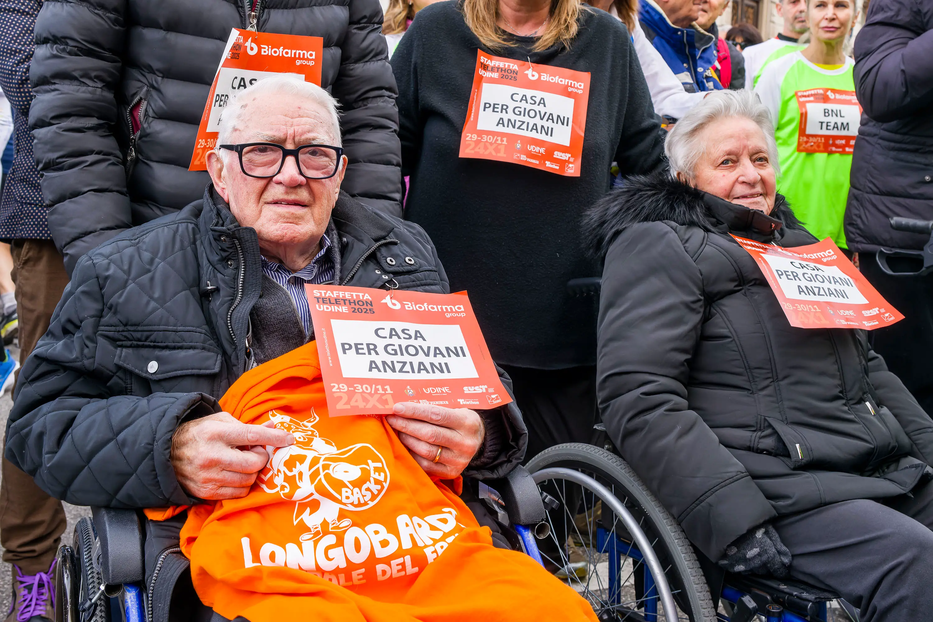 Dalla corsa dei 1.060 team agli “iron man” della 24 ore, fino alle famiglie e ai partecipanti connessi da tutto il mondo: la 27ª edizione chiude con numeri straordinari e la speranza di superare il record di donazioni (Foto petrussi)