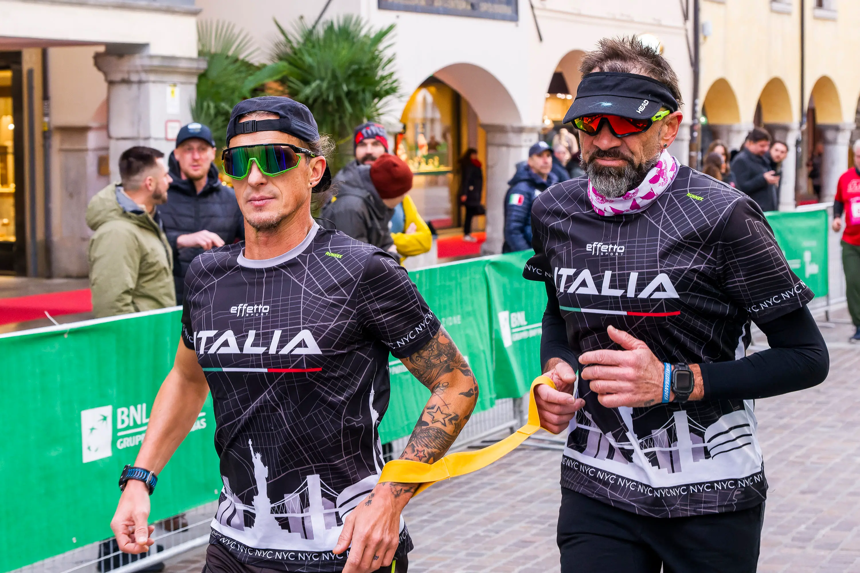 Dalla corsa dei 1.060 team agli “iron man” della 24 ore, fino alle famiglie e ai partecipanti connessi da tutto il mondo: la 27ª edizione chiude con numeri straordinari e la speranza di superare il record di donazioni (Foto petrussi)