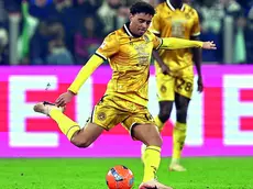 Arthur Atta in azione a Torino contro la Juventus. Il francese si è procurato una lesione muscolare nella gara di Coppa Italia che lo obbligherà a saltare almeno quattro partitefotopetrussi