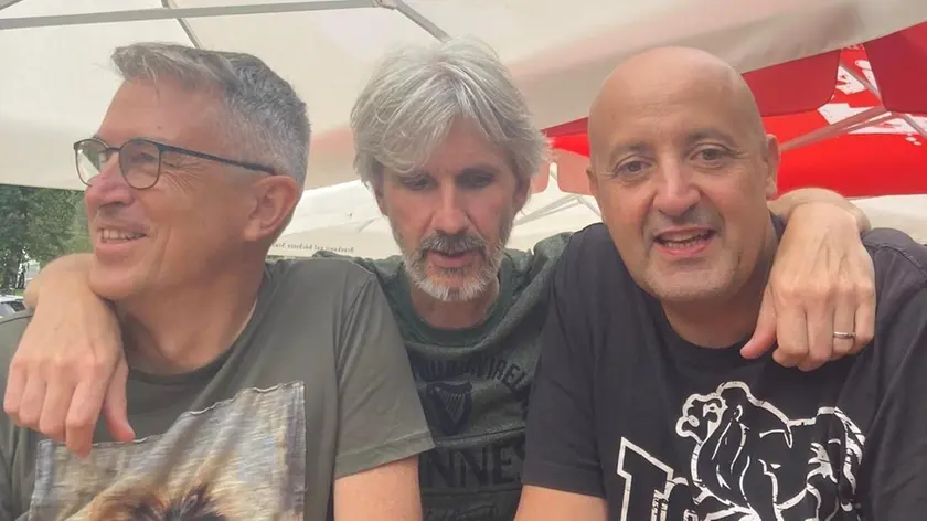 Da sinistra Sandro Valent, Enrico De Stalis e un altro amico, David