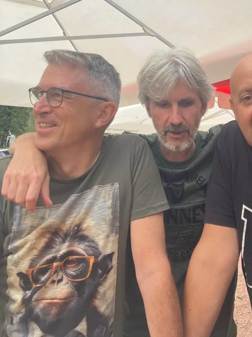 Da sinistra Sandro Valent, Enrico De Stalis e un altro amico, David