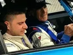 Gianni Marchiol al volante durante una gara automobilistica