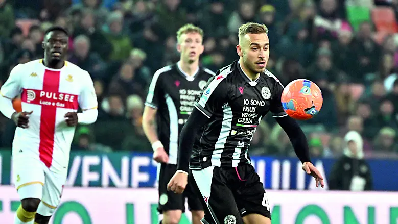 Sandi Lovric con il Genoa è entrato negli ultimi quattro minuti.