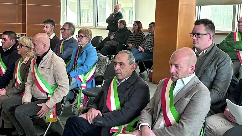 I sindaci nell'aula del Tribunale di Udine (foto Petrussi)