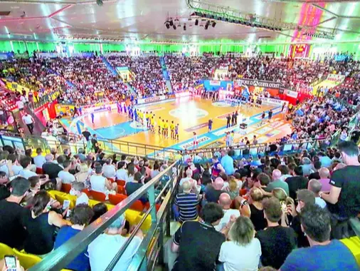 Il palasport Carnera di Udine