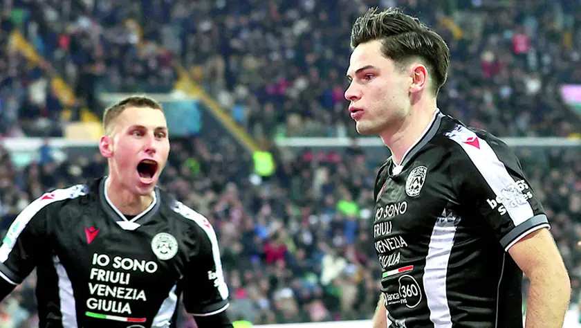 Ekkelenkamp e Piotrowski ancora titolari nel centrocampo bianconero al Franchi di Firenze