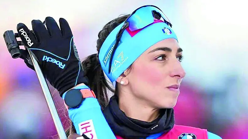 Lisa Vittozzi, carabiniera di Sappada di 30 anni: tornata alle gare dopo un anno di stop è di nuovo tra le big