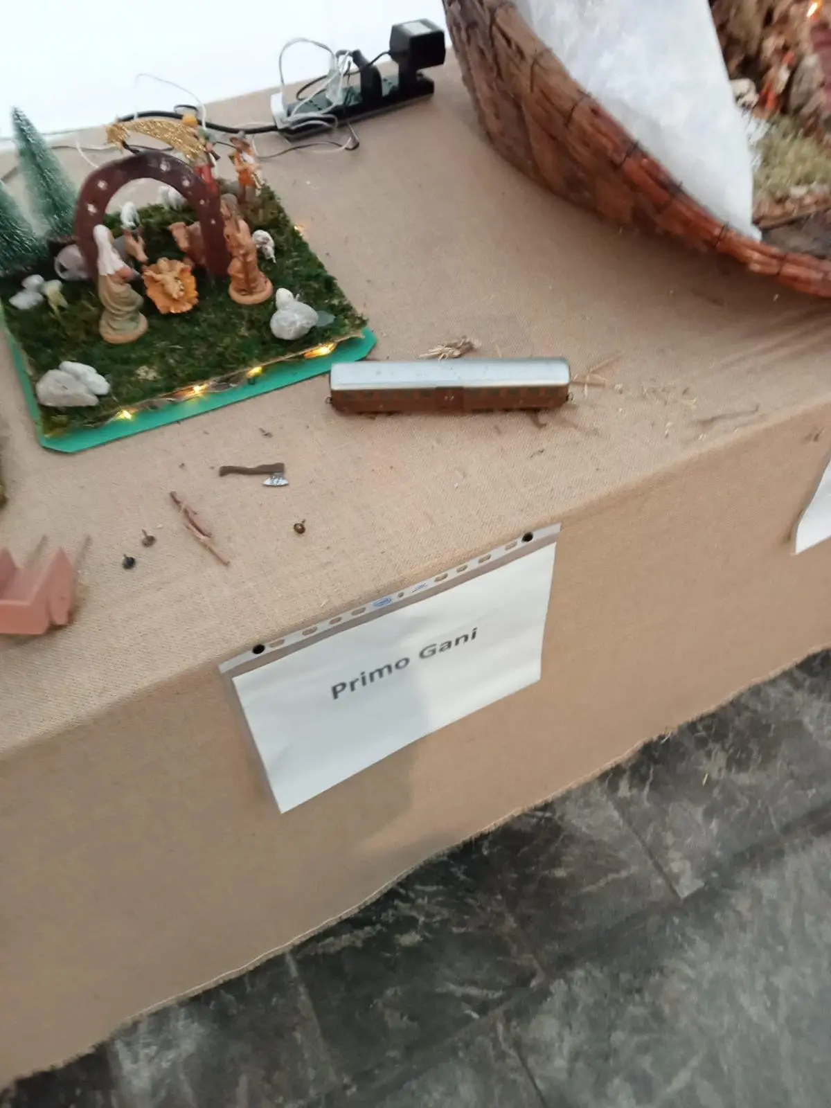 Uno dei presepi vandalizzati a Ronchis