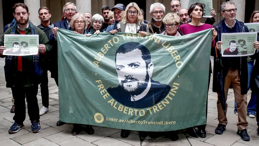 Conferenza "Libertà per Alberto subito" tenutasi a Milano a novembre dello scorso anno