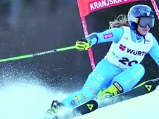 La tarvisiana Lara Della Mea, 27 anni sabato prossimo, in azione sulle nevi di Kranjska Gora