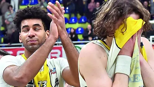 Leonardo Marangon, 20 anni, con l’amico Francesco Ferrari (foto Petrussi)