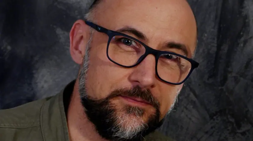 Federico Cepile, udinese, esordisce nella letteratura con un giallo