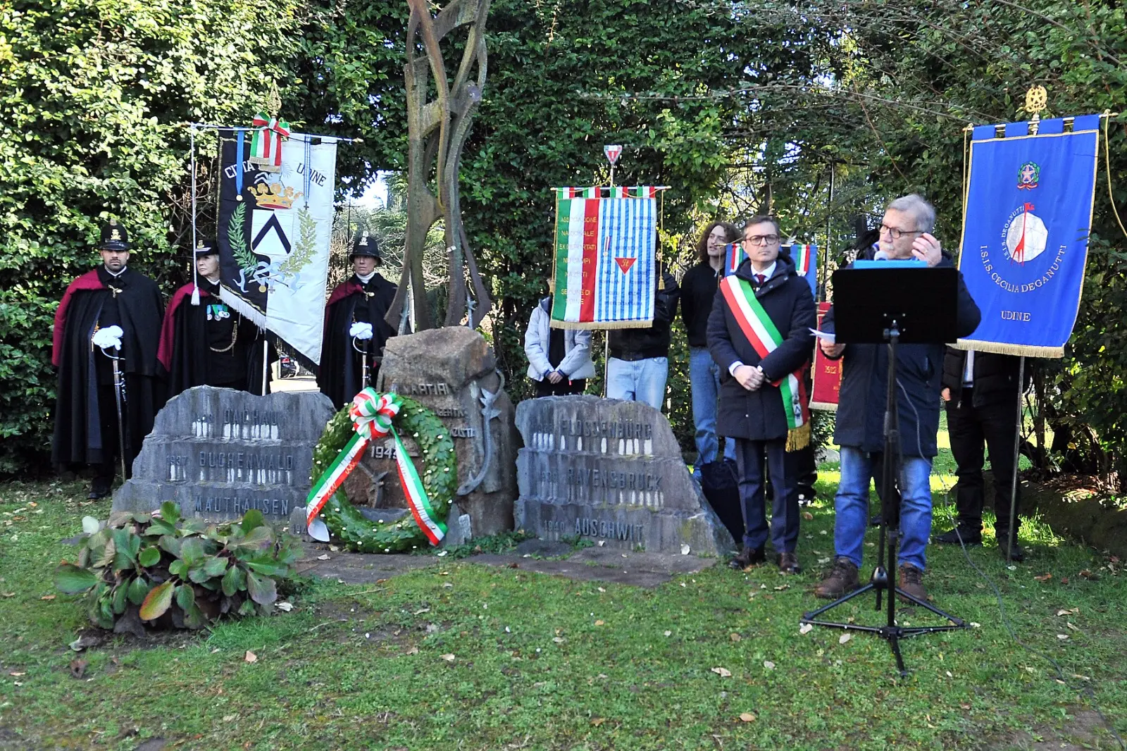 La cerimonia per il Giorno della Memoria al Parco della Rimembranza (Petrussi)