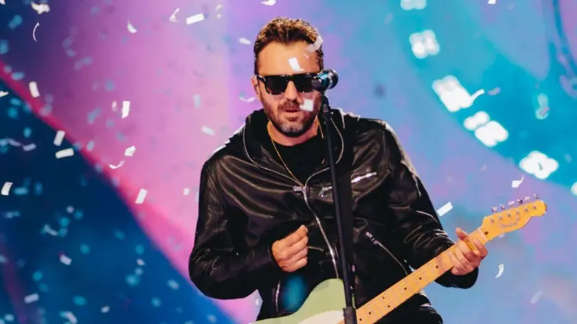 Cesare Cremonini inaugura il tour, con la data zero, a Gorizia